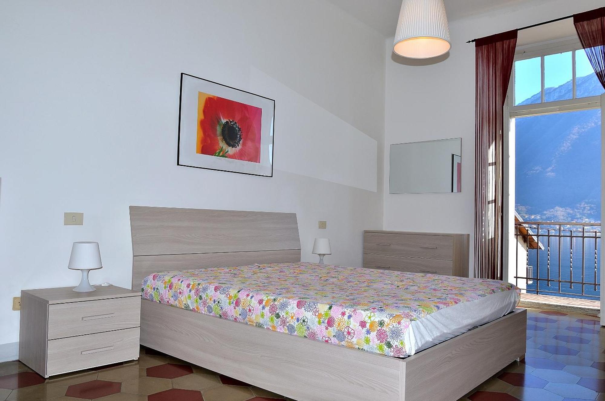 The Romantic Village House - Apartments With Lake View Colonno Exterior photo